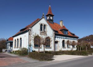 Ehemaliges Schulhaus in Neu- u. Neershof (Coburg)